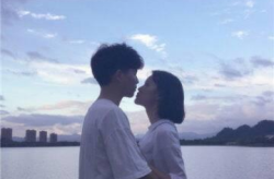 qq情侣头,甜蜜瞬间，定格爱情美好