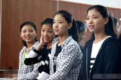 四胞胎冰清玉洁,从奇迹降生到闪耀舞台的青春传奇
